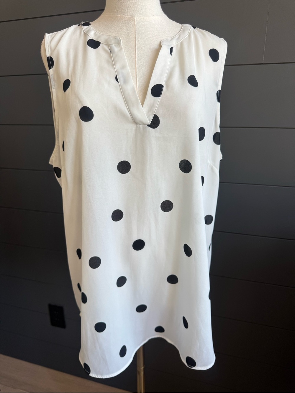 Adrianna Papell Sleeveless White Polka Dot Sheer Top Office Summer Lightweight